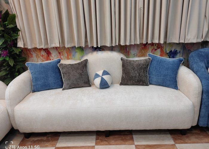 81280c73 33b2 4303 aa83 d0558f946da4